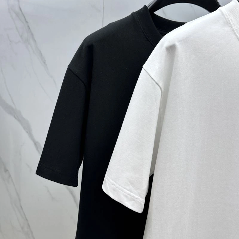 Louis Vuitton T-Shirts Resilient 133569