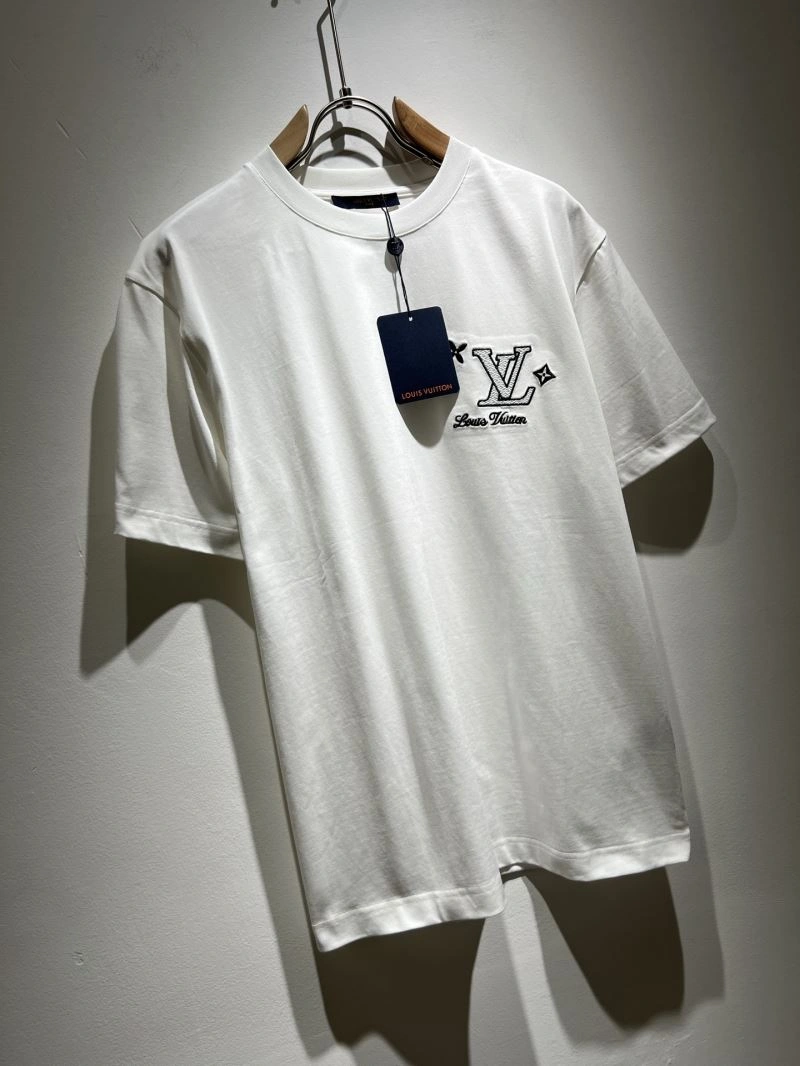 Trendy Louis Vuitton T-Shirts 133571