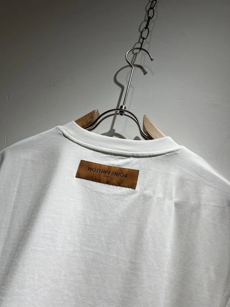 Trendy Louis Vuitton T-Shirts 133571