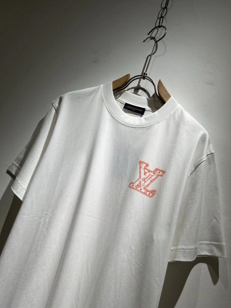 Louis Vuitton T-Shirts GoodFit 133589