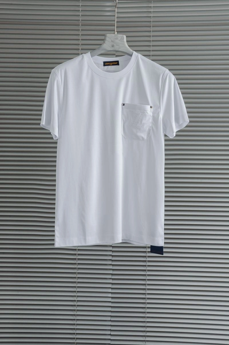 Neat Louis Vuitton T-Shirts 133581