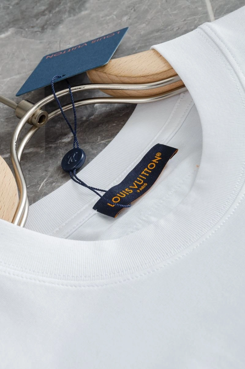 Louis Vuitton T-Shirts Affordable 133587