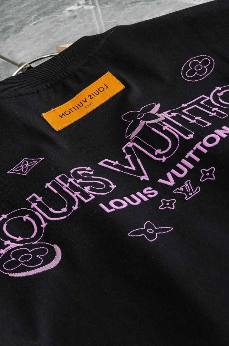Louis Vuitton T-Shirts Popular 133585