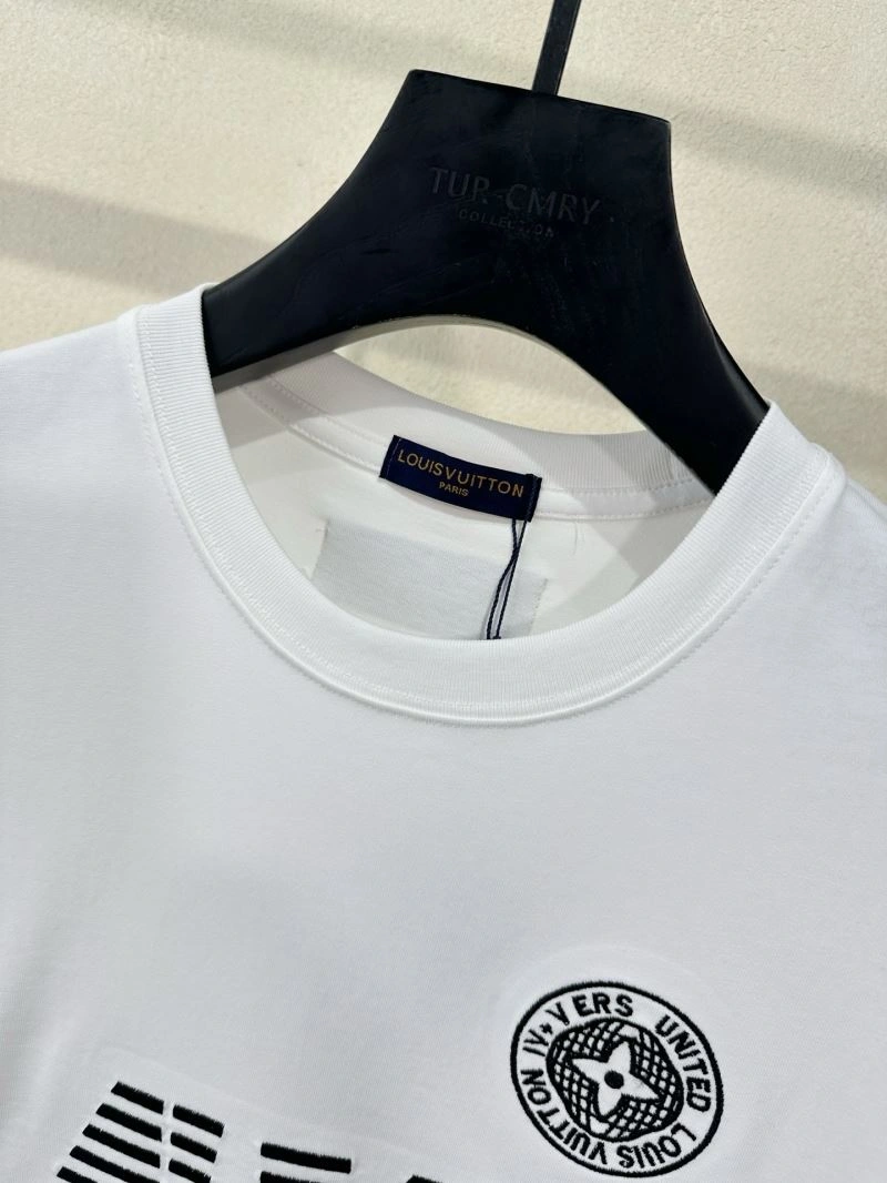 Louis Vuitton T-Shirts WellDesigned 133568