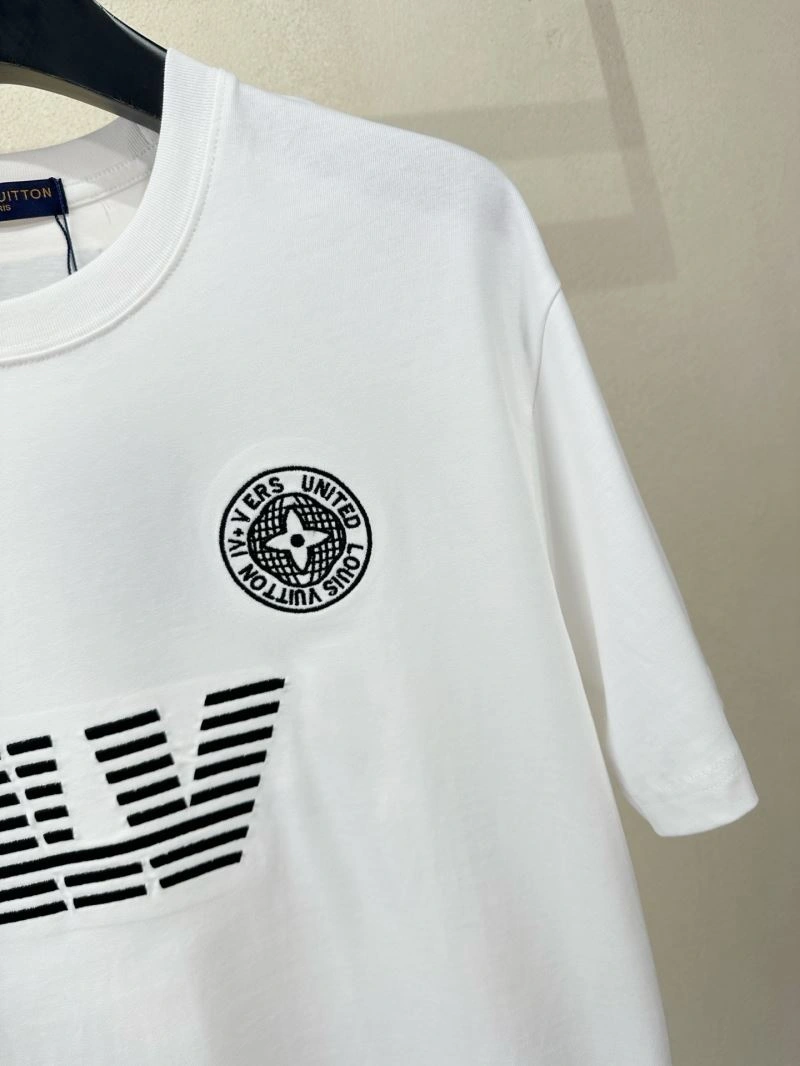 Louis Vuitton T-Shirts WellDesigned 133568