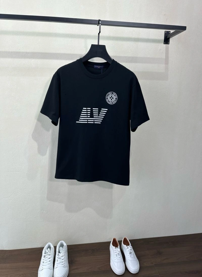 Louis Vuitton T-Shirts Durable 133579