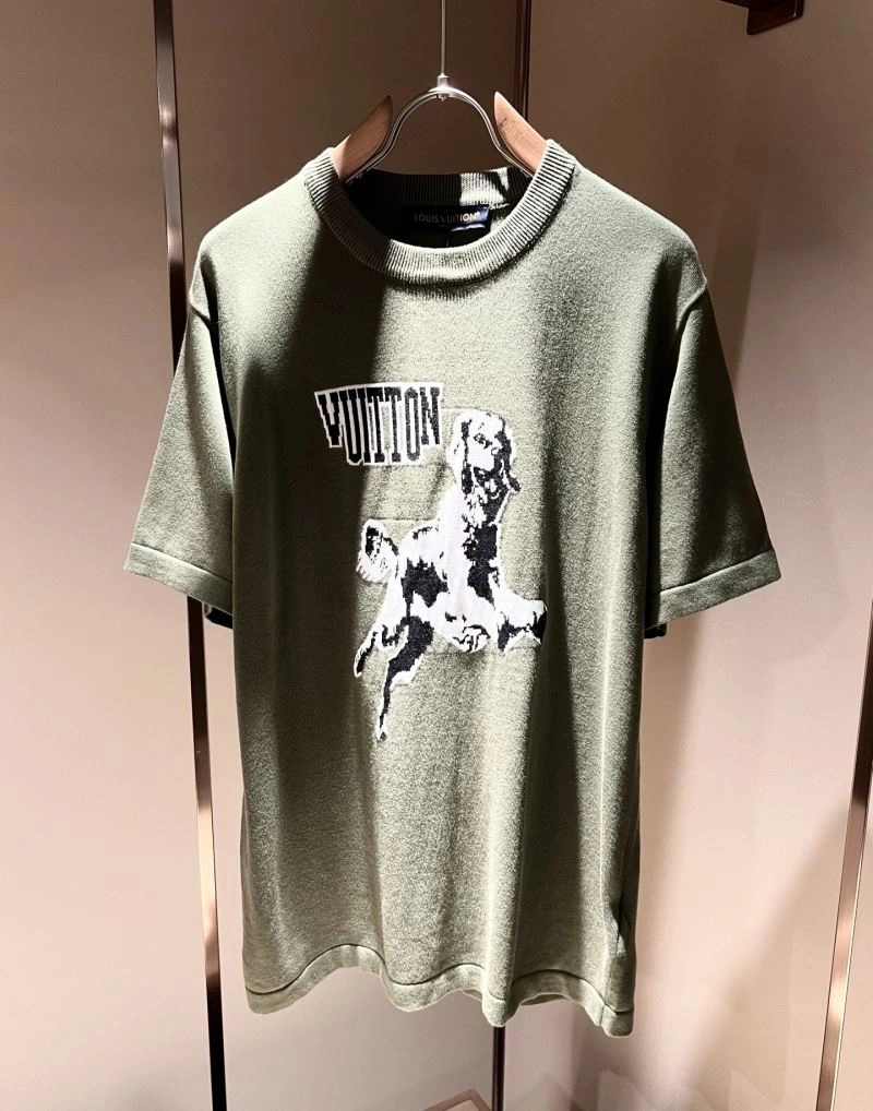 Contemporary Louis Vuitton T-Shirts 133570