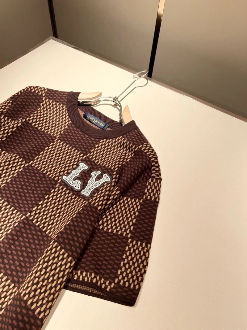 Vibrant Louis Vuitton T-Shirts 133577