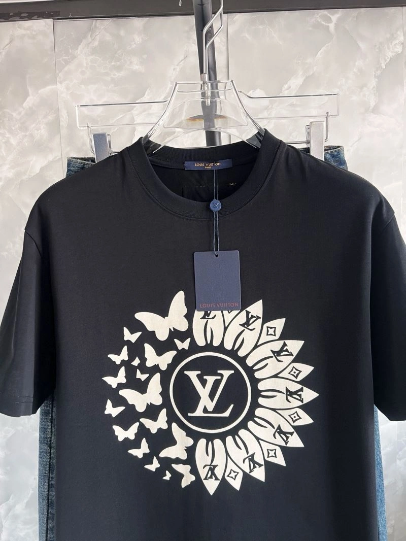 Original Louis Vuitton T-Shirts 133573