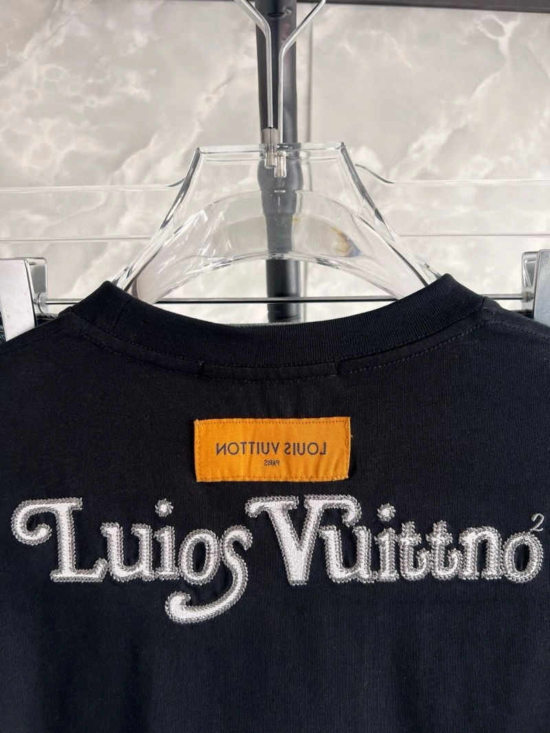 WaterResistant Louis Vuitton T-Shirts 133586