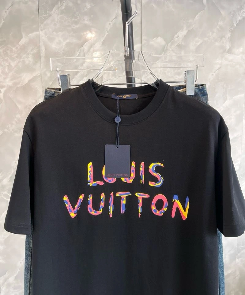 Louis Vuitton T-Shirts Popular 133575