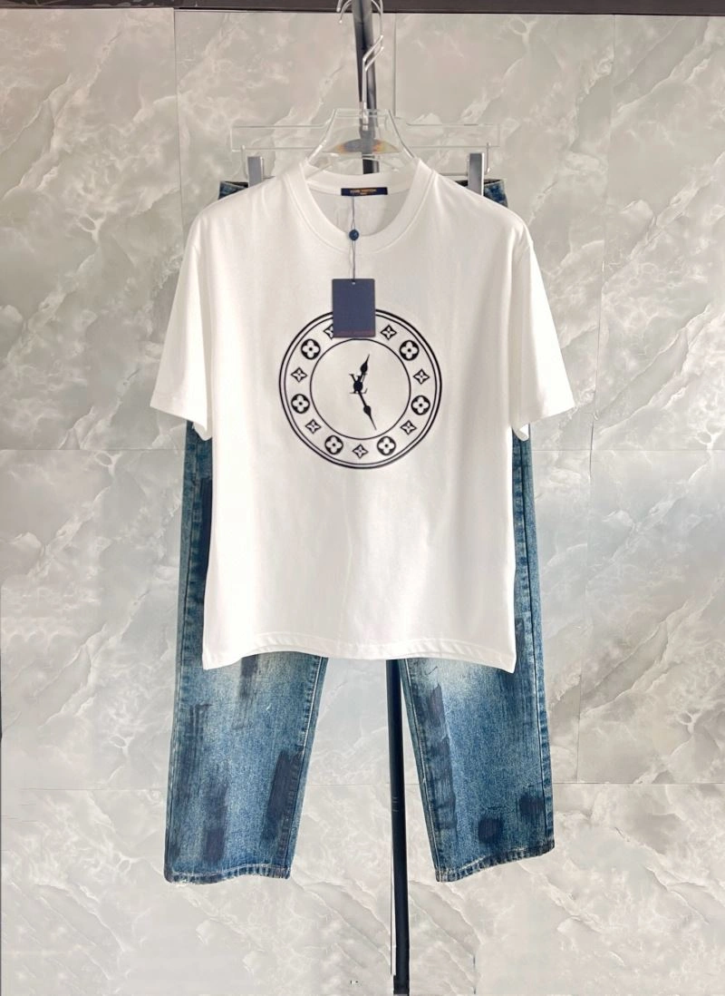 Lightweight Louis Vuitton T-Shirts 133562
