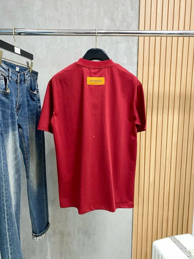 Versatile Louis Vuitton T-Shirts 133564