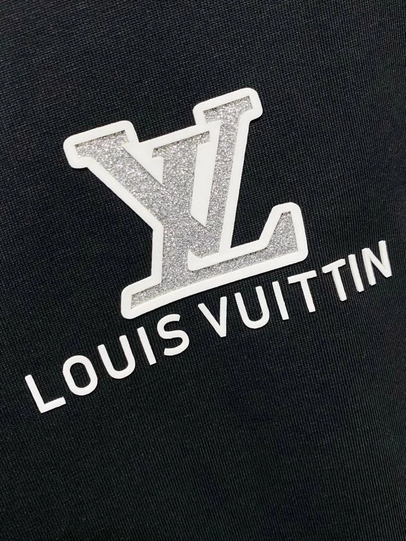 Louis Vuitton T-Shirts Fashionable 133584