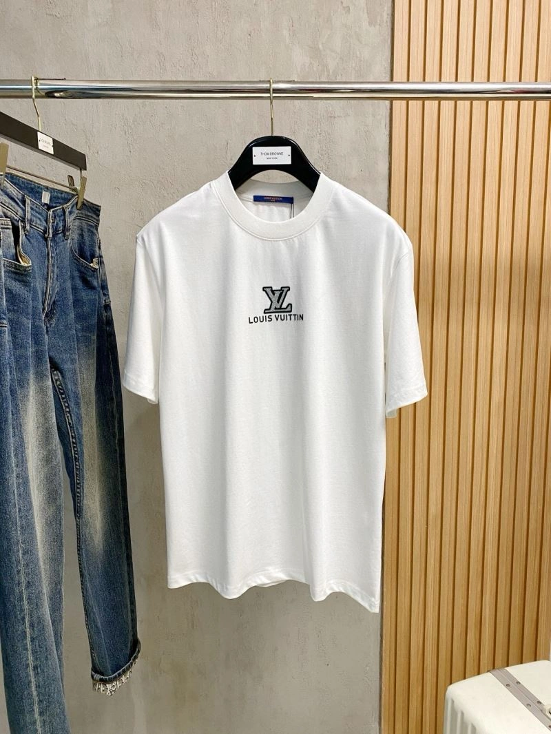 Contemporary Louis Vuitton T-Shirts 133566