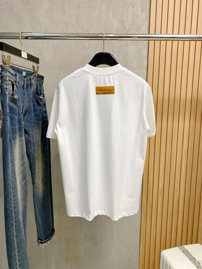 Contemporary Louis Vuitton T-Shirts 133566