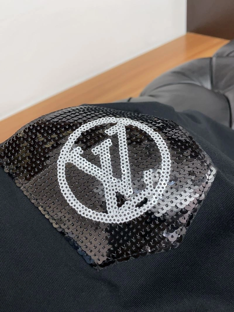Casual Louis Vuitton T-Shirts 133574