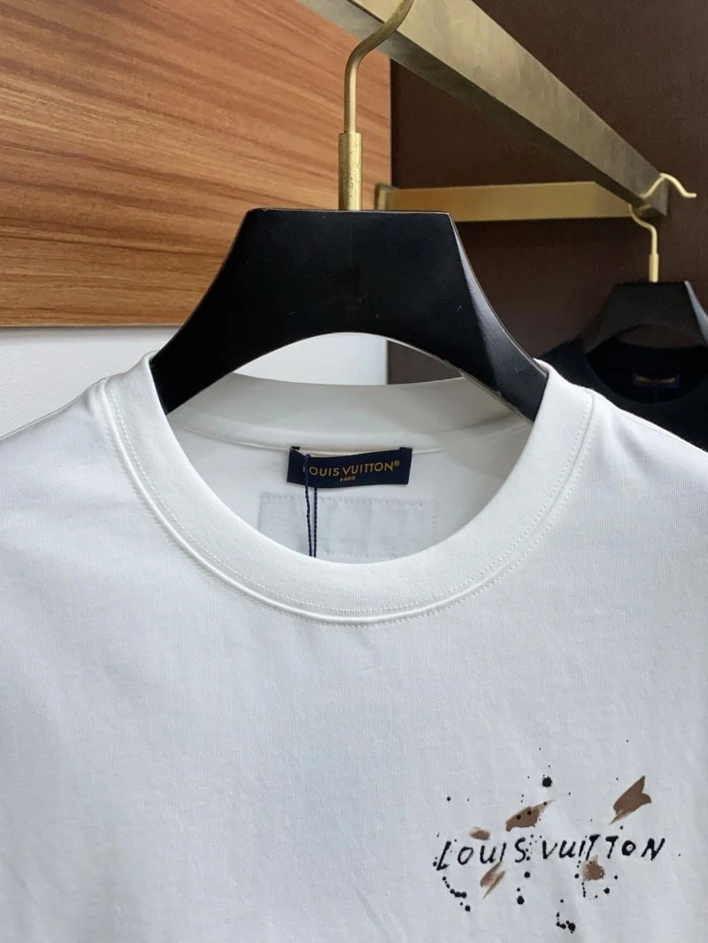 Louis Vuitton T-Shirts EyeCatching 133582