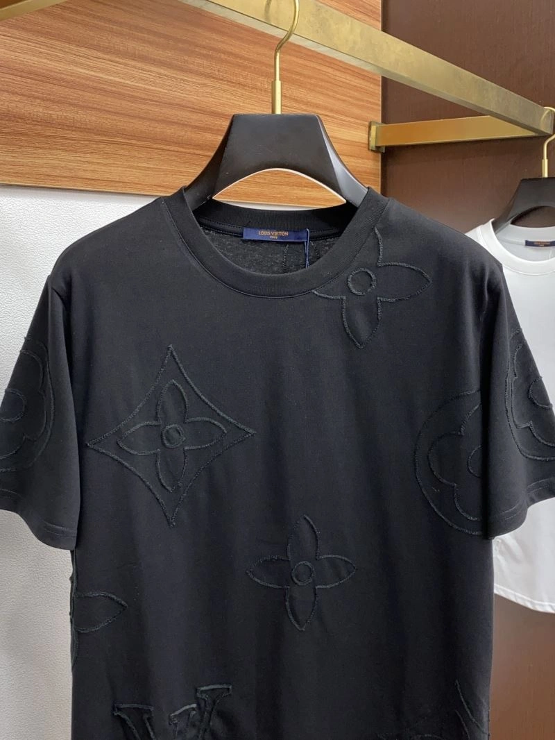 Stretchable Louis Vuitton T-Shirts 133576
