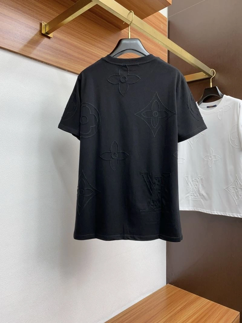 Stretchable Louis Vuitton T-Shirts 133576