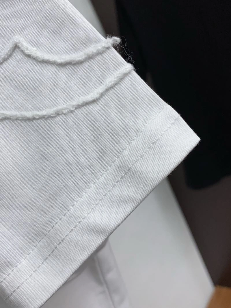Louis Vuitton T-Shirts Durable 133559
