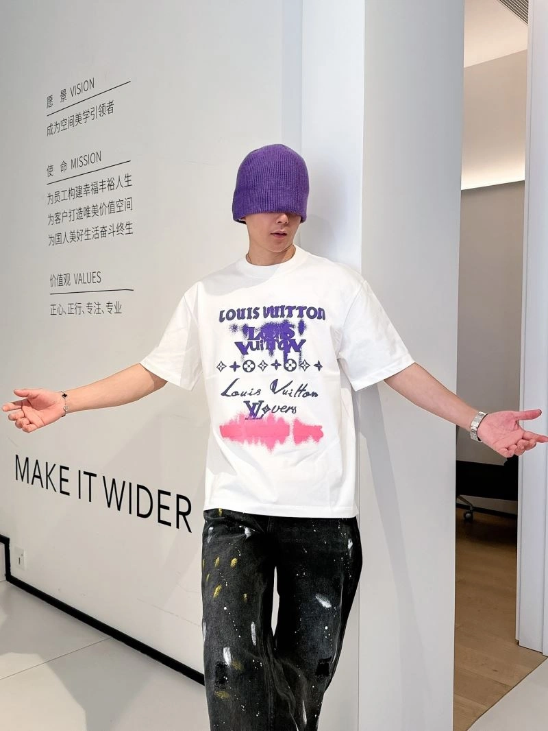 NewStyle Louis Vuitton T-Shirts 133557