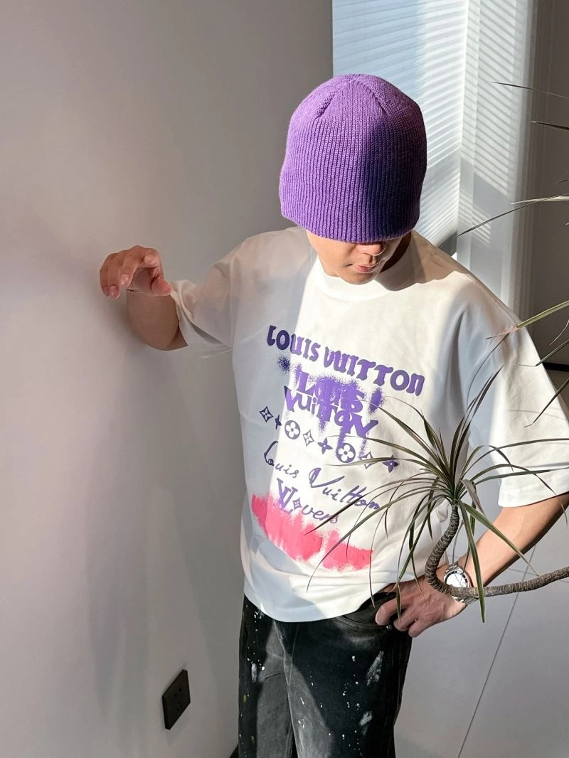 NewStyle Louis Vuitton T-Shirts 133557