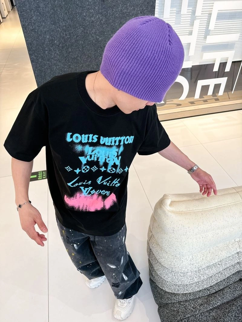 Louis Vuitton T-Shirts Reliable 133558