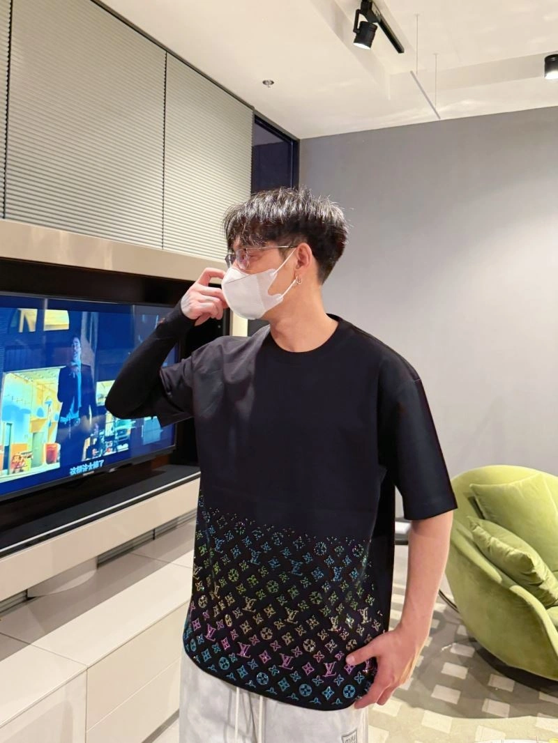 Louis Vuitton T-Shirts TravelReady 133553