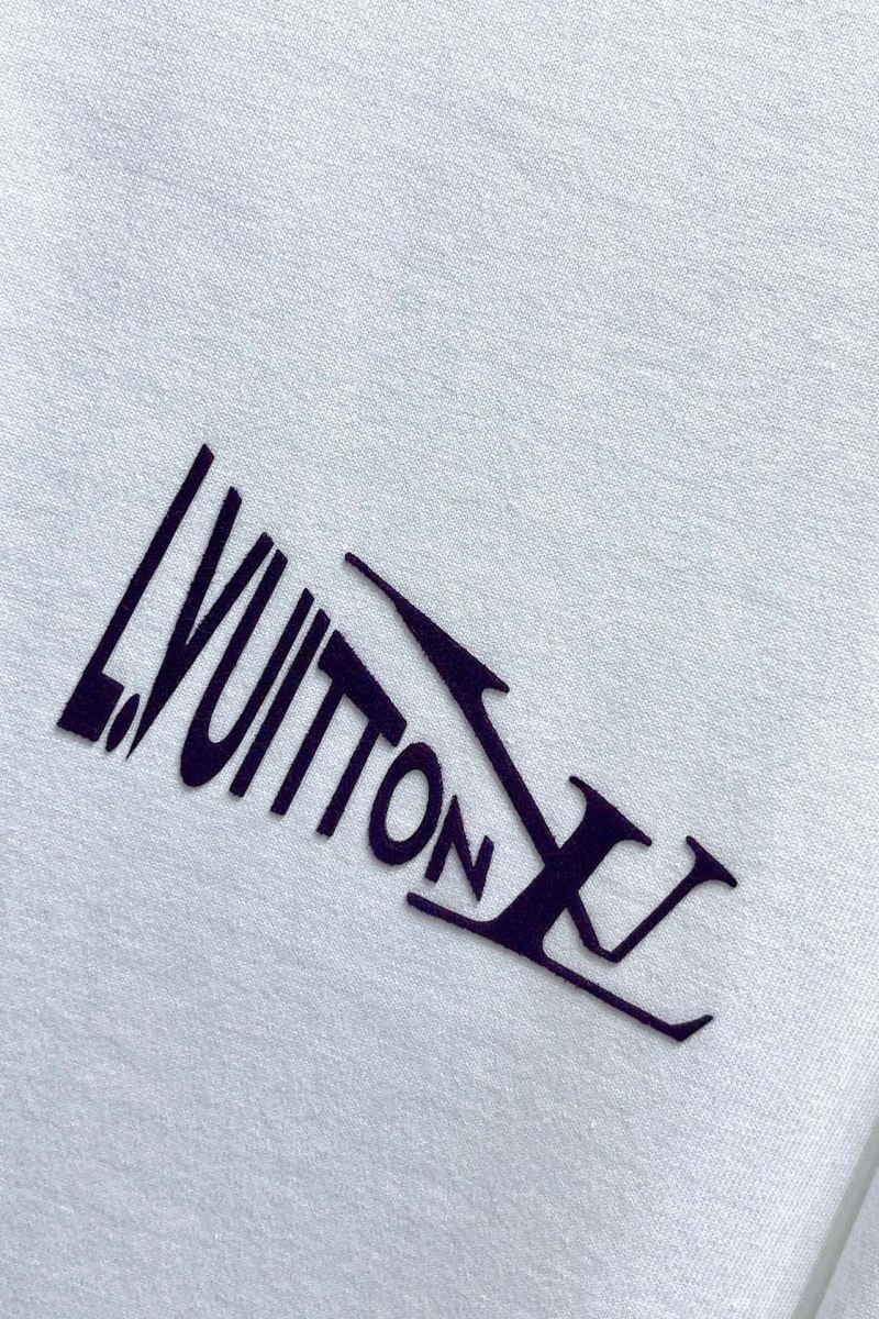ComfortFit Louis Vuitton T-Shirts 133537
