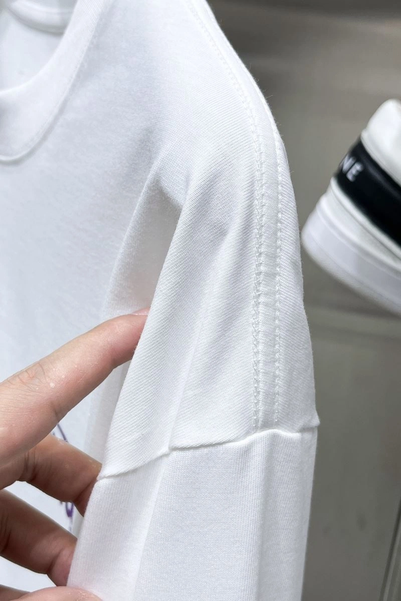 ComfortFit Louis Vuitton T-Shirts 133537