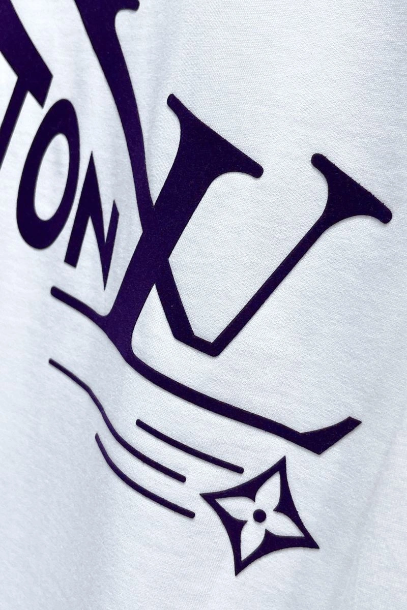 ComfortFit Louis Vuitton T-Shirts 133537