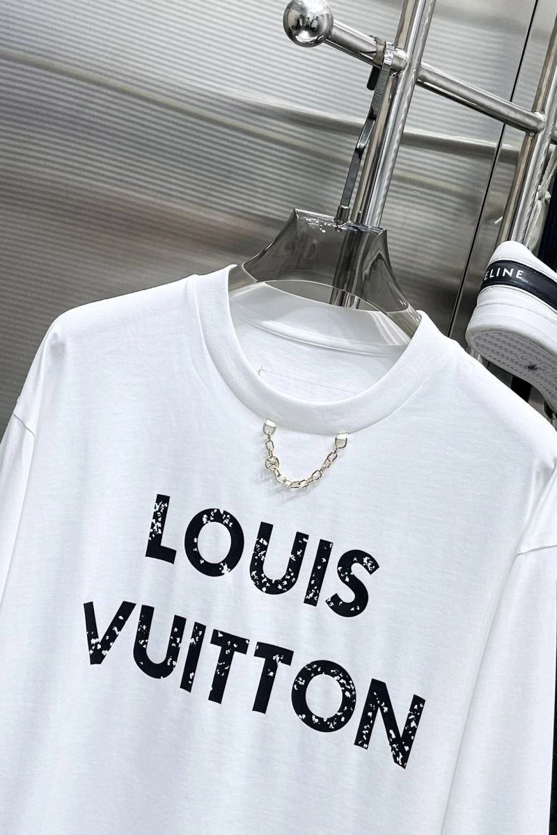 Louis Vuitton T-Shirts Seasonal 133534