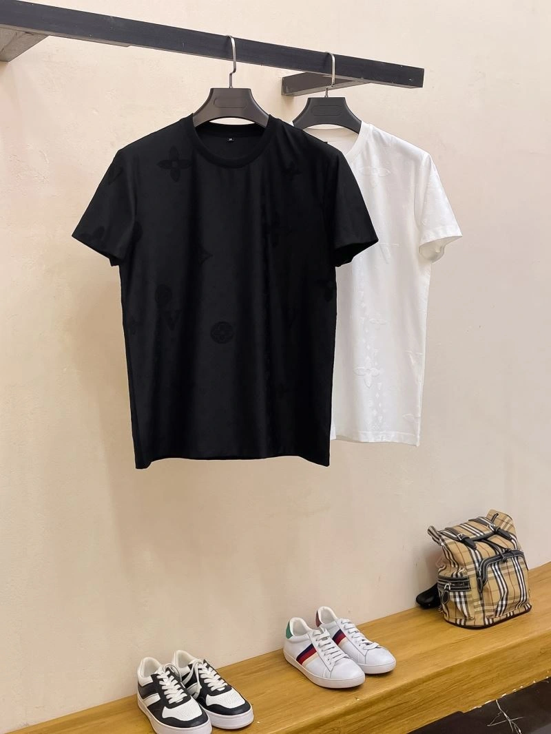Louis Vuitton T-Shirts Compact 133542