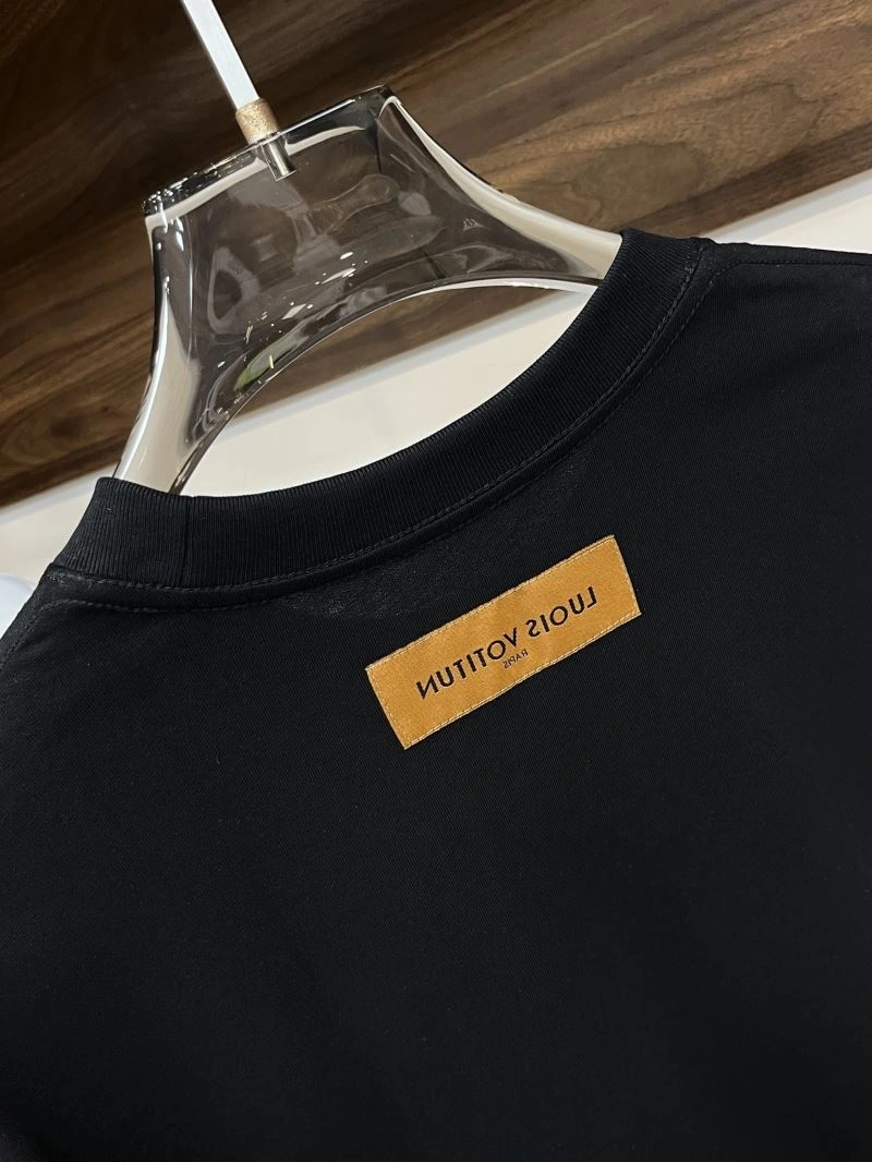OnTrend Louis Vuitton T-Shirts 133548