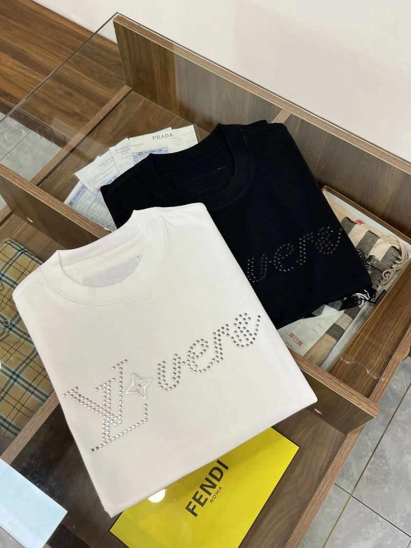 OnTrend Louis Vuitton T-Shirts 133548