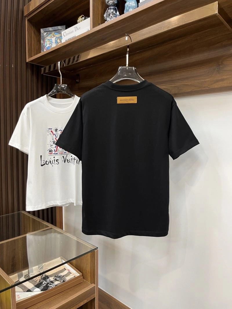 Sleek Louis Vuitton T-Shirts 133533