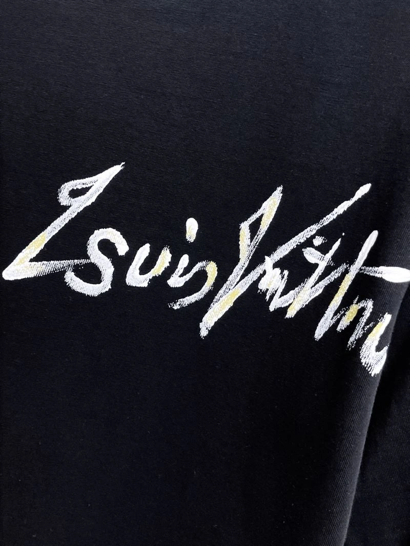 Neat Louis Vuitton T-Shirts 133512