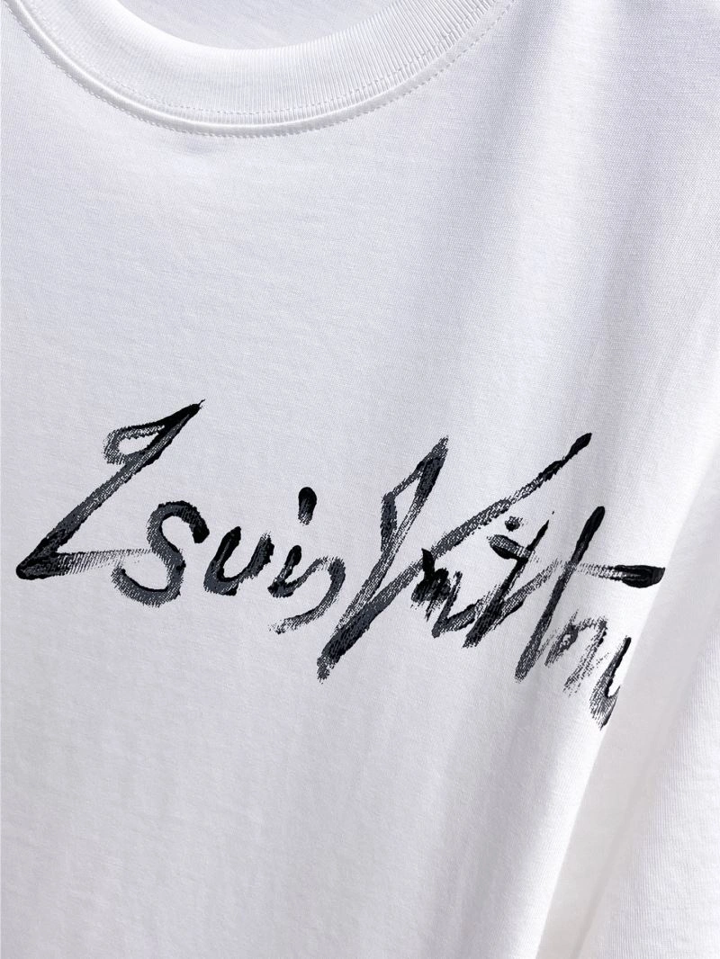 Louis Vuitton T-Shirts Lightweight 133516