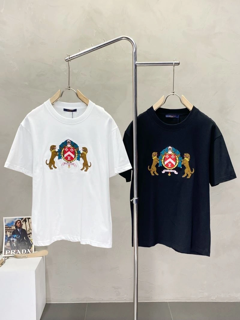 Louis Vuitton T-Shirts Unisex 133510