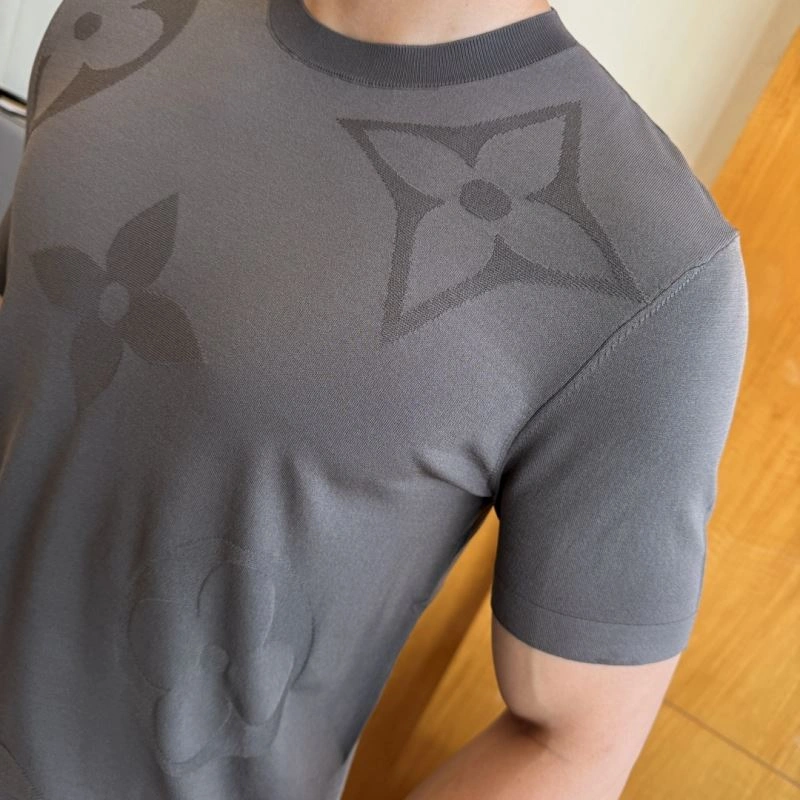 Louis Vuitton T-Shirts Flexible 133507