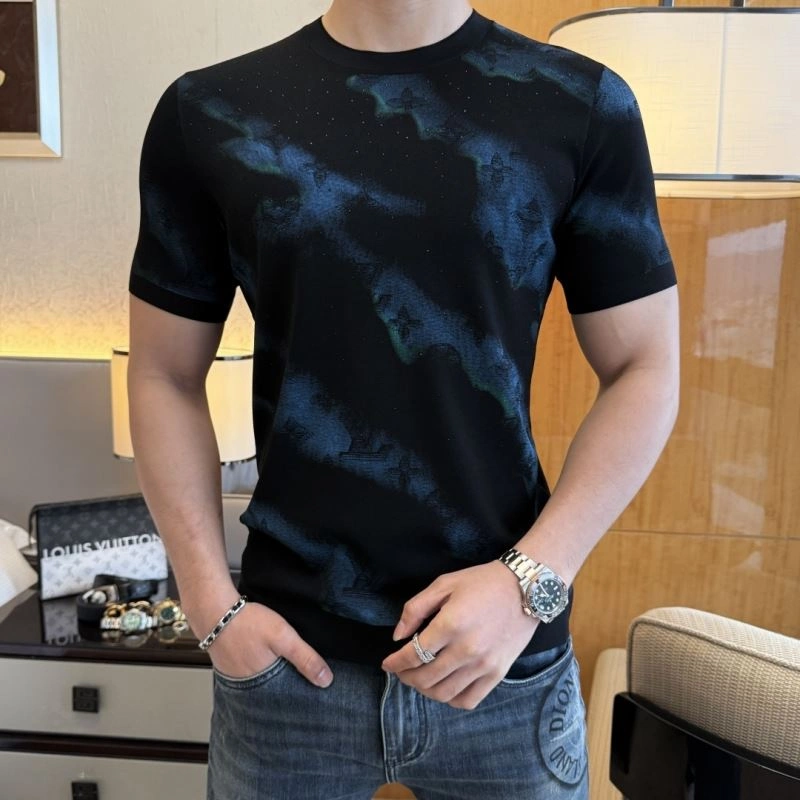EyeCatching Louis Vuitton T-Shirts 133509