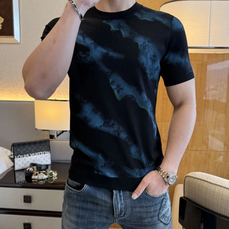 EyeCatching Louis Vuitton T-Shirts 133509