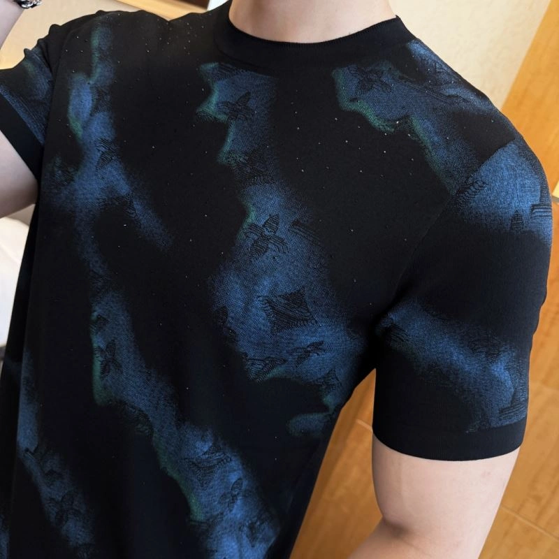 EyeCatching Louis Vuitton T-Shirts 133509