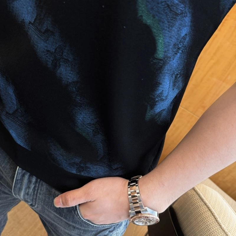 EyeCatching Louis Vuitton T-Shirts 133509