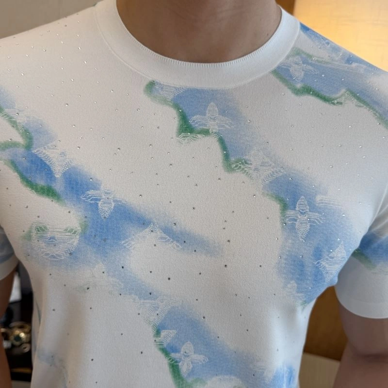 Classic Louis Vuitton T-Shirts 133499