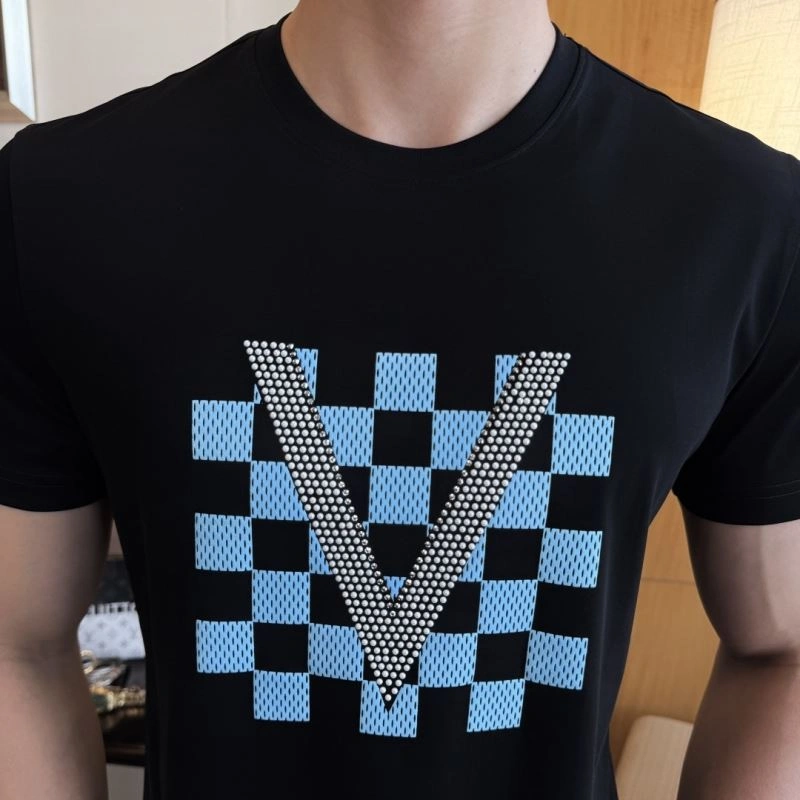 Louis Vuitton T-Shirts Fashionable 133488