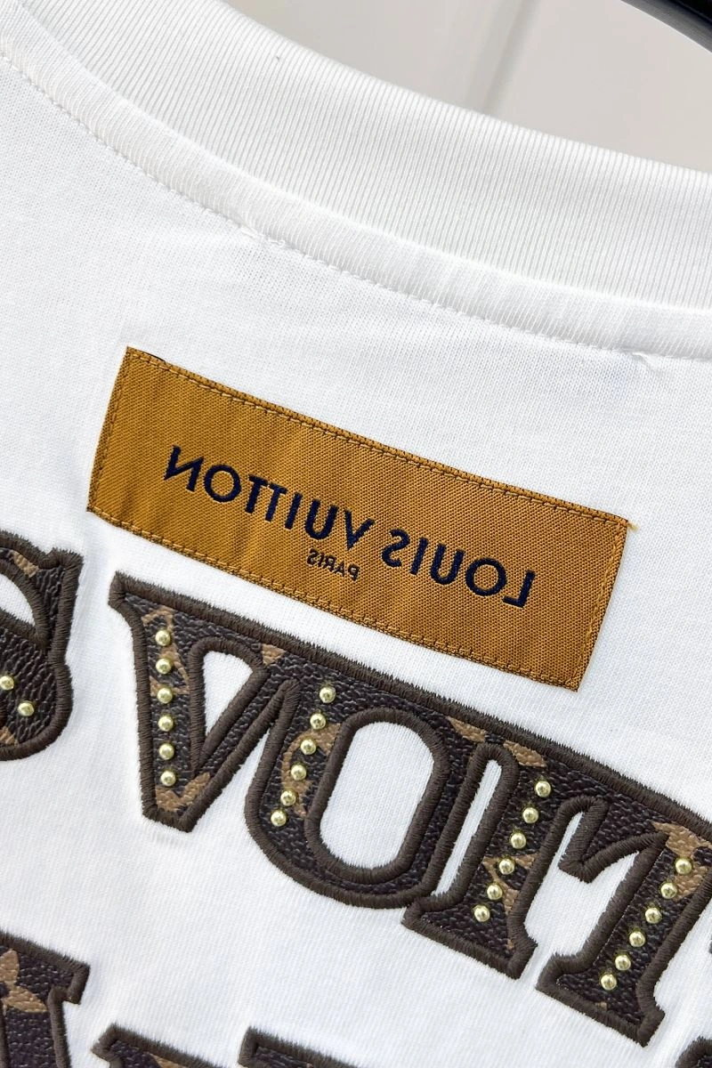 FlexibleFit Louis Vuitton T-Shirts 133506