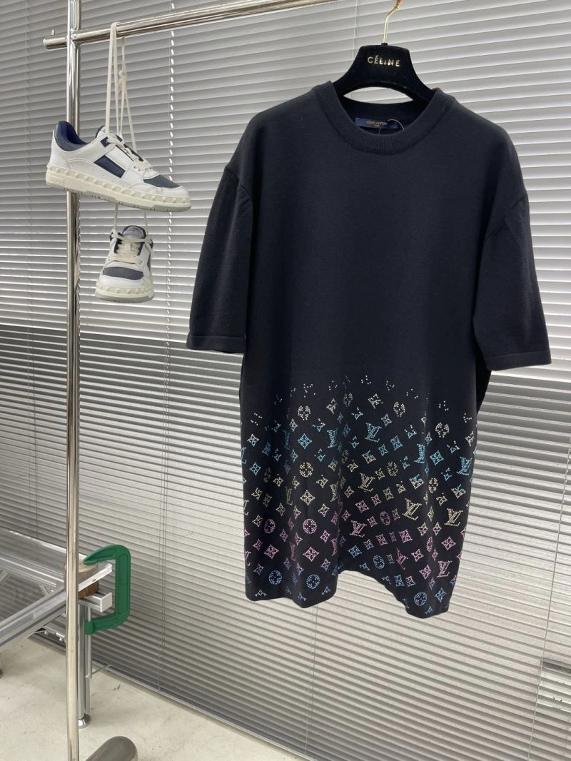Louis Vuitton T-Shirts ComfortFit 133484