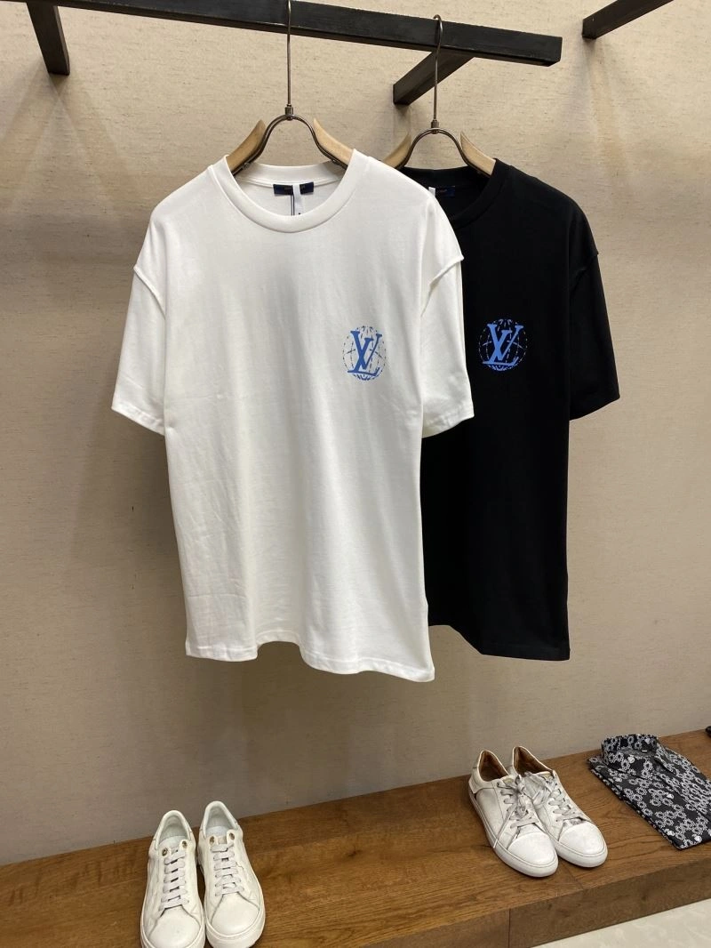 Louis Vuitton T-Shirts Lightweight 133490